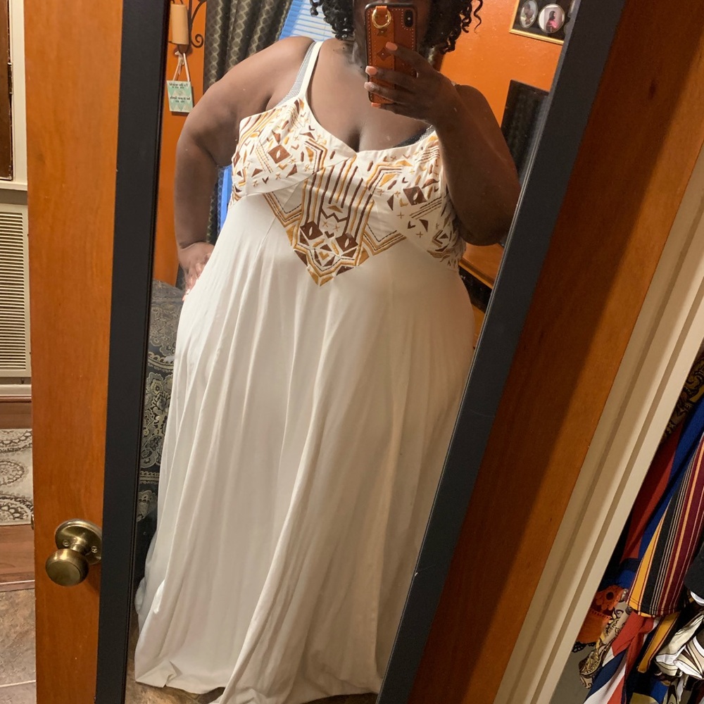 Embellished maxi custom size 34